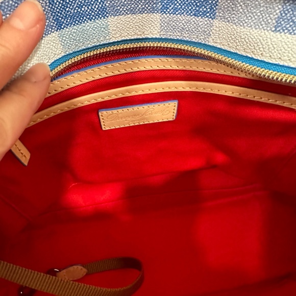 Dooney and Bourke Quadretto Tote - Picture 14 of 16